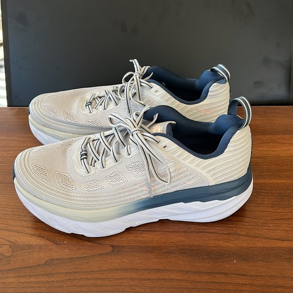 Hoka One One Bondi 6 Women’s Size 10 White Navy Pink EUC - Picture 3 of 9
